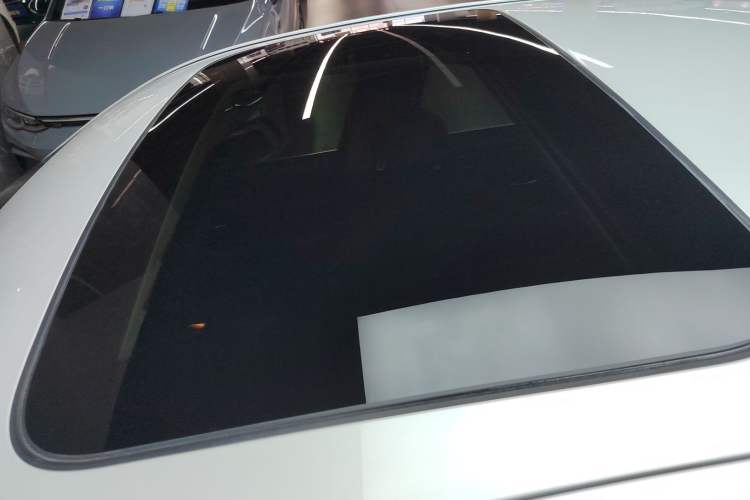 Used BMW 5 Series 2014 525Li Luxury Design Package
