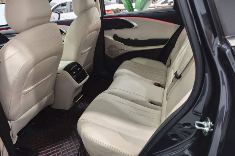 Used EXEED Lingyun 2024 300T Two-Wheel Drive Starlight Edition