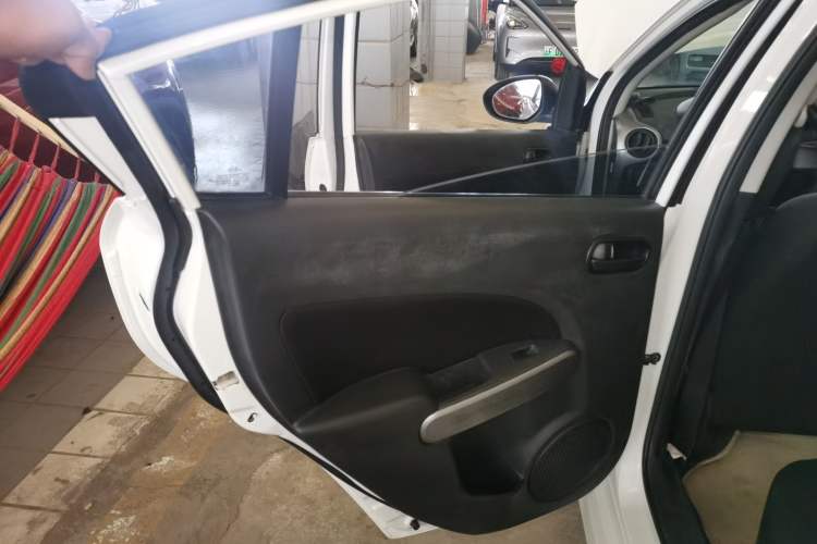 Used Mazda Mazda 2 2012 Sedan XuanDong 1.5L Manual Fashion Edition
