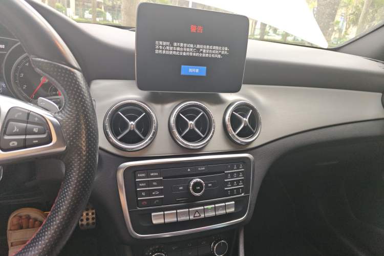 Used Mercedes-Benz CLA 2017 CLA 220 4MATIC Audio And AC Panel