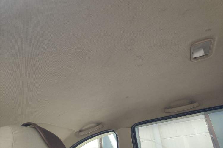 Used Wuling Hongguang 2015 1.5L S Basic Version China V Standard
