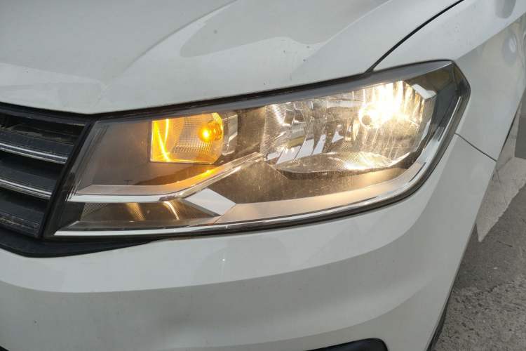 Used Volkswagen Santana 2021 1.5L Automatic Fashion Edition Left Front Headlight