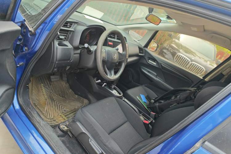 Used Honda Fit 2014 1.5L LX CVT Comfort Model
