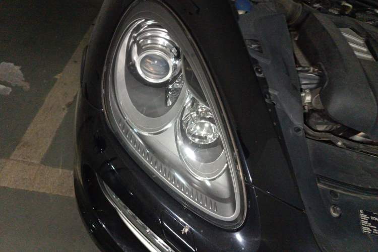 Used Porsche Cayenne 2014 Cayenne Platinum Edition 3.0T