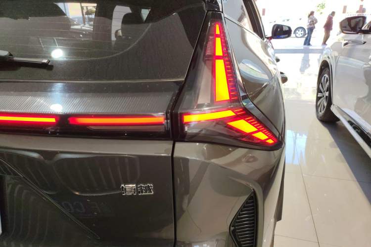 Used Geely Auto Emgrand X7 Sport 2023 Boyue COOL 1.5TD Smart Connect+
