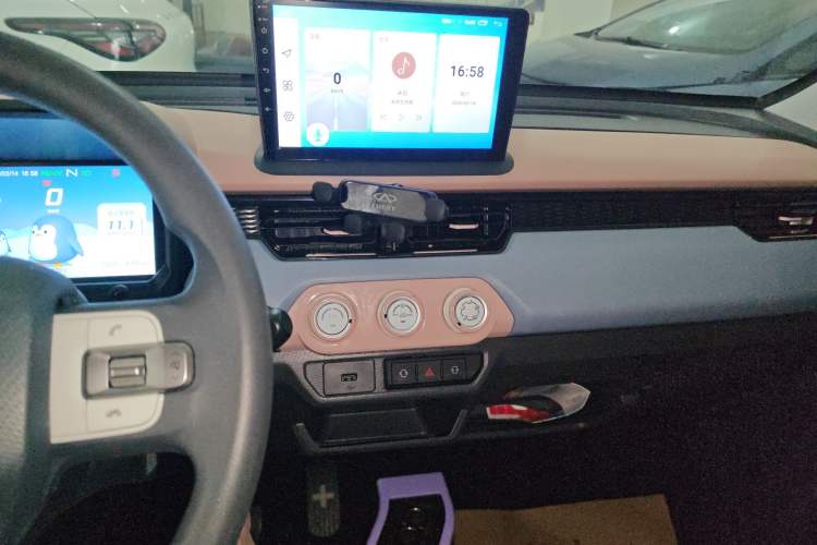 Used Chery QQ QQ Ice Cream 2024 Edition Youth Version 205km Sundae