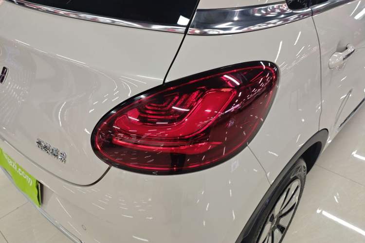 Used Wuling Bingo 2023 203km Comfort Edition Right Rear Taillight