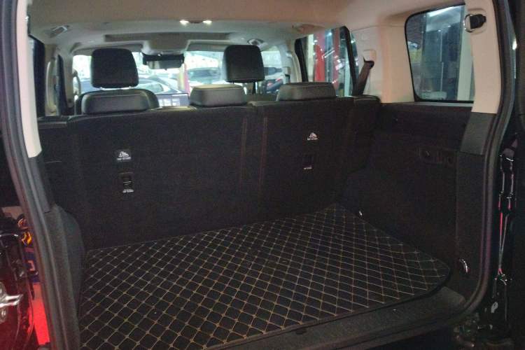 Used Tank 300 2025 2.0T Conqueror Trunk