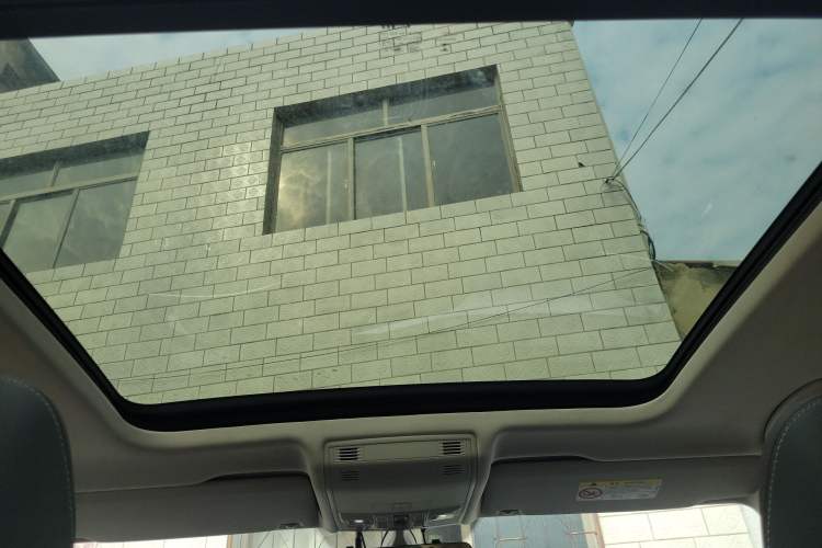 Used Volkswagen Tayron 2020 330TSI Two-Wheel Drive Luxury Smart Connectivity Version
