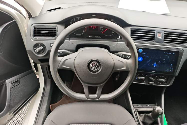 Used Volkswagen Santana 2021 1.5L Manual Fashion Edition Steering Wheel