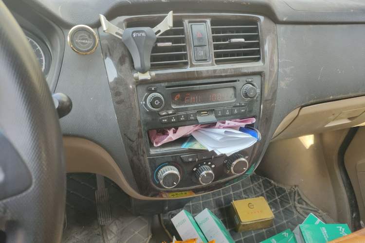 Used Wuling Rongguang 2014 1.2L S Standard Model