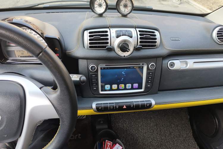 Used smart fortwo 2013 1.0T Hardtop City Ranger Special Edition
