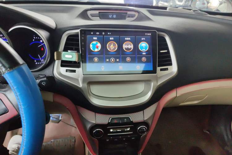 Used CHANGAN Eado 2015 1.6L Manual Luxury Model China IV Standard Audio And AC Panel