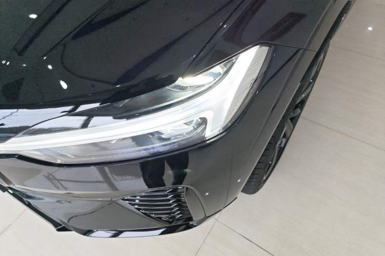 Used Volvo XC60 2025 B5 Four-Wheel Drive Smart & Advanced Midnight Black Edition