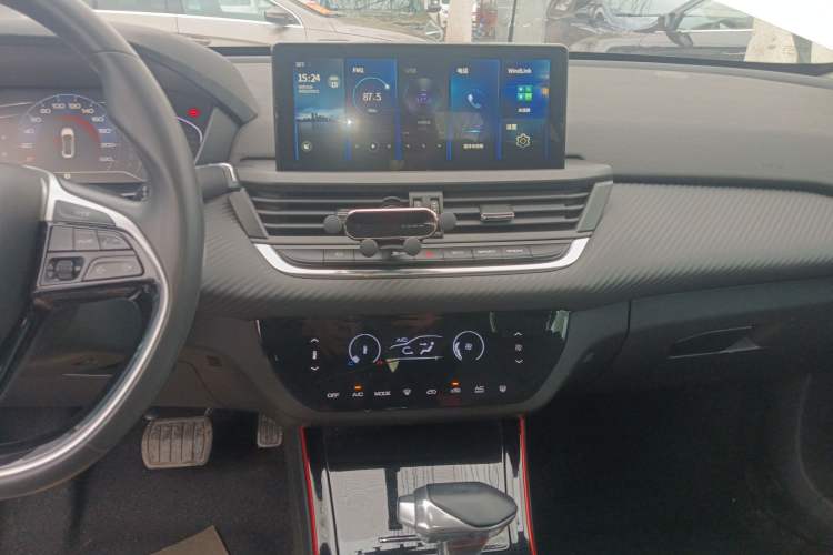 Used Dongfeng Aeolus Yixuan 2021 230T Automatic Glory Edition
