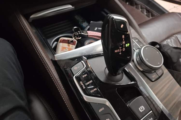 Used BMW 5 Series New Energy 2019 Updated Version 530Le Luxury Package
