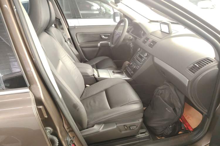 Used Volvo XC90 2013 2.5T T5 Luxury Upgrade Edition