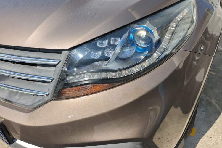 Used Dongfeng Fengon 580 2017 1.5T CVT Smart Style Model
