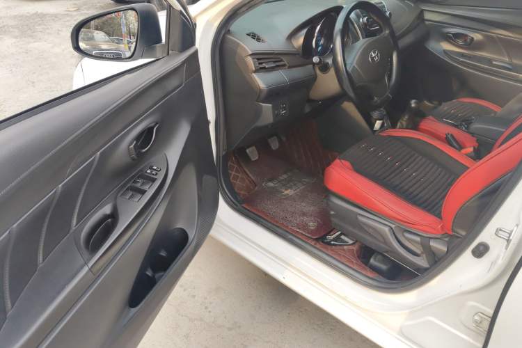 Used Toyota YARiS L Zhi Xuan 2014 1.3E Manual Charm Edition