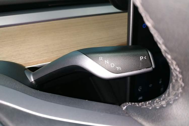 Used Tesla Model Y 2022 Rear-Wheel-Drive Version