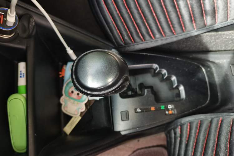 Used Toyota Vios 2021 1.5L CVT Innovation Edition Gear Lever