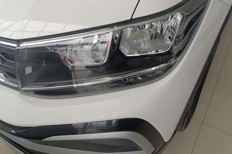 Used Volkswagen T-Cross 2020 1.5L Automatic Fashion Edition Left Front Headlight