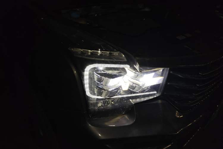 Used GAC Trumpchi GS8 2021 390T Two-Wheel Drive Luxury Smart Connect & Drive Edition (7 Seats)