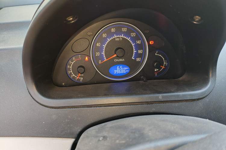 Used CHANGAN Benni mini 2012 1.0L Manual Fashion Edition China IV Standard