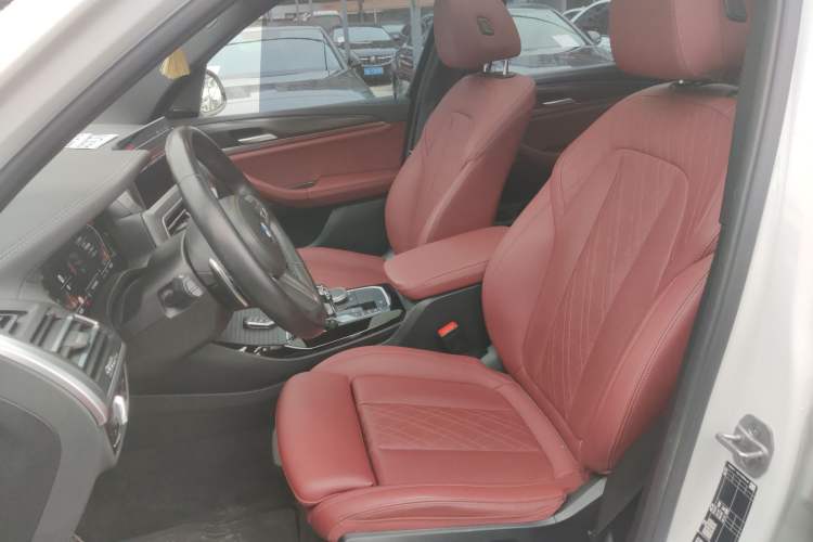 Used BMW X3 2022 Second Facelift xDrive30i Luxury Edition M Night Sky Package
