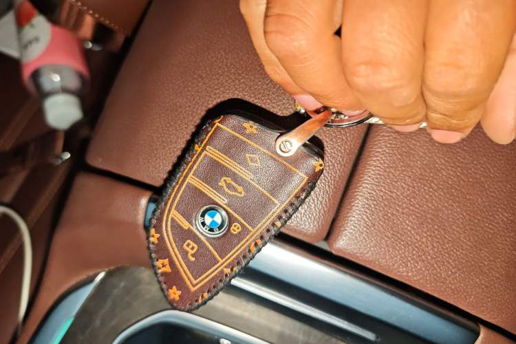 Used BMW X5 2020 xDrive40i M Sport Package Vehicle Key