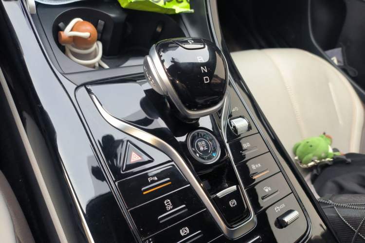 Used BYD Qin PLUS 2024 HONOR Edition DM-i 55KM Leading Model
