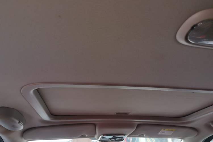 Used Jeep Compass 2014 2.4L four-wheel drive sport version Headliner