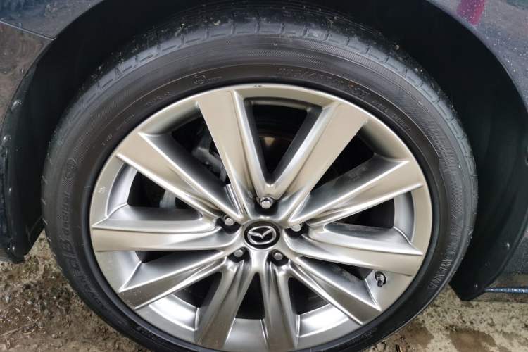 Used Mazda Atenza 2021 2.5L Blue Sky Prestige Edition Left Front Wheel Hub