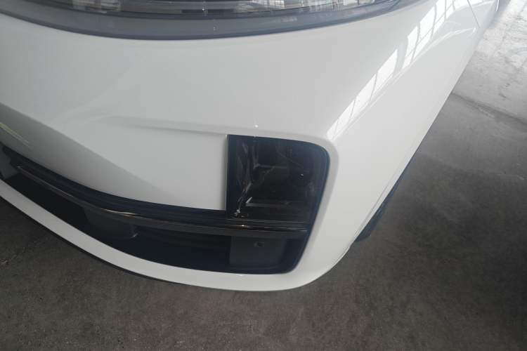 Used Li Auto L7 2023 Air model
