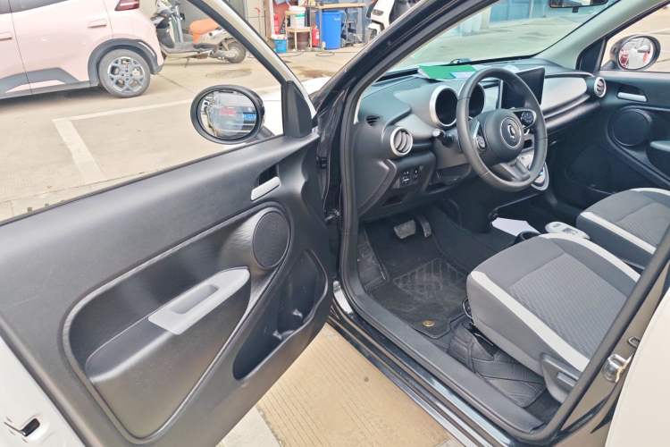 Used ORA Black Cat 2021 301km Cute Pet Edition