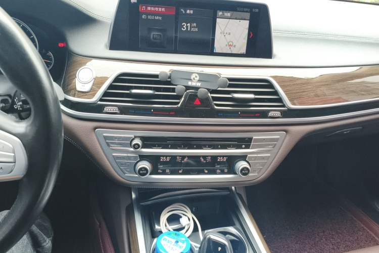 Used BMW 7 Series 2018 730Li Leading Model Excellence Package
