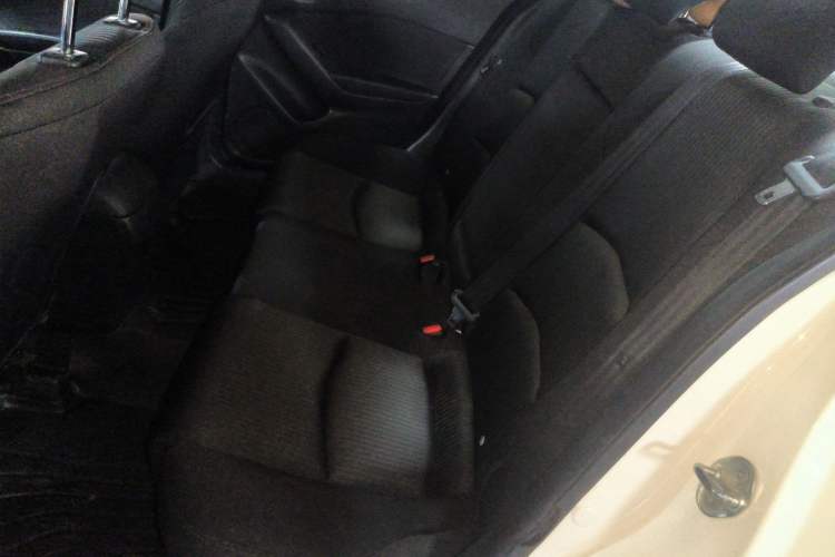 Used Mazda 3 Axela 2016 Sedan 1.5L Automatic Comfort Model Left Rear Seat