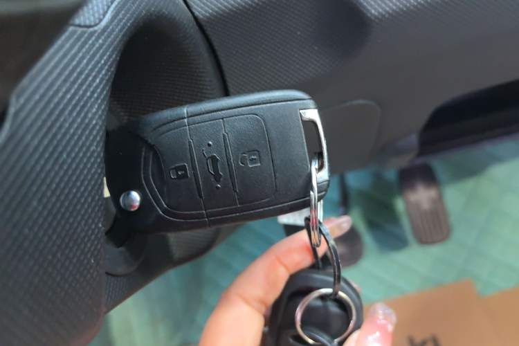 Used Wuling Hongguang MINIEV 2021 Macaron Premium Model – Lithium Iron Phosphate