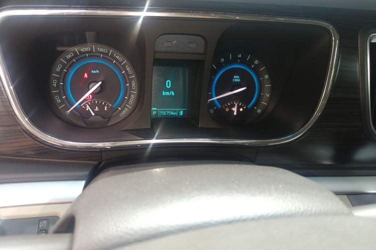 Used Buick GL8 2013 3.0L XT Luxury Business Flagship Edition
