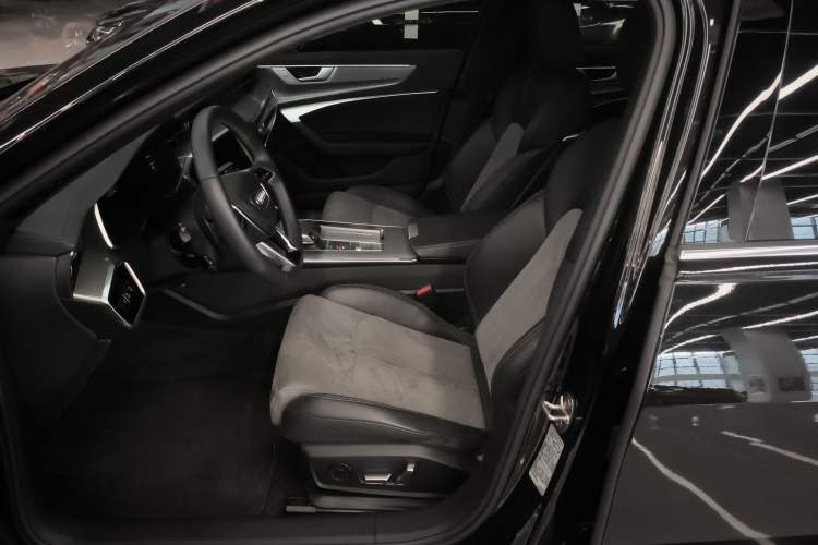 Used Audi A6L 2023 Revised 45 TFSI Prestige Dynamic Edition