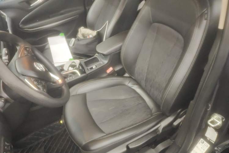 Used Buick Verano 2015 Sedan 20T Dual-Clutch Leading Model
