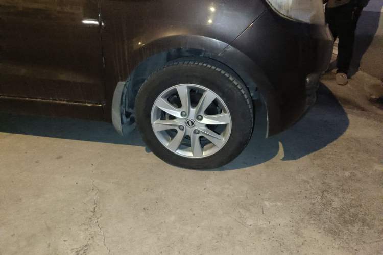 Used Dongfeng Fengon 330 2016 1.5L Manual Enjoyment Model DK15