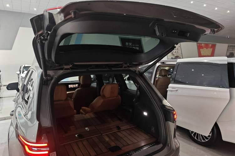 Used Li Auto ONE 2021 Extended-Range 6-Seater Version Trunk