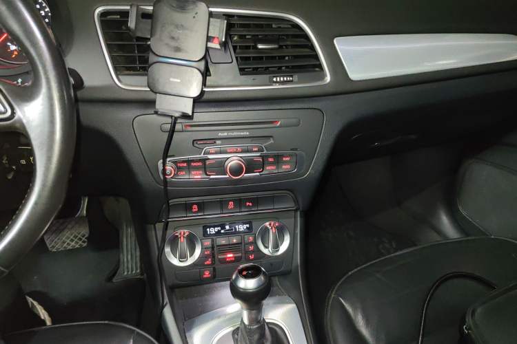 Used Audi Q3 2016 30 TFSI Collector's Edition Comfort Model