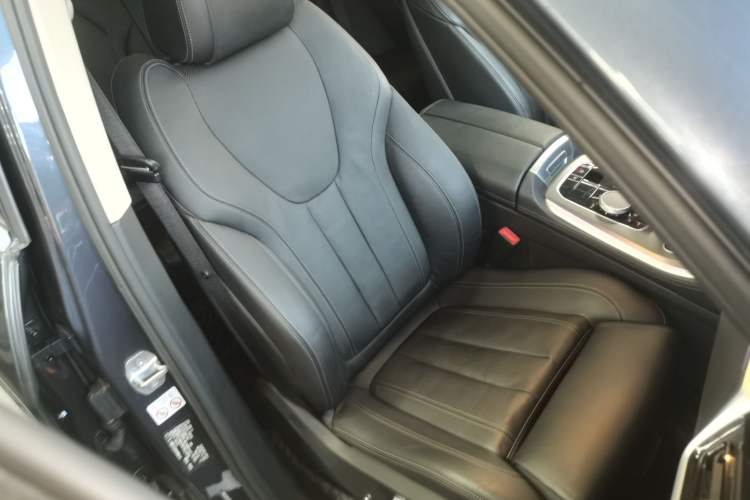 Used BMW X5 2019 xDrive40i Base Model Middle East