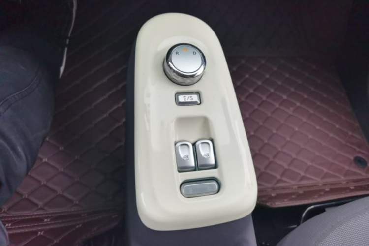 Used CHANGAN NEVO Lumin 2023 205km Xiangqin Version Gear Lever