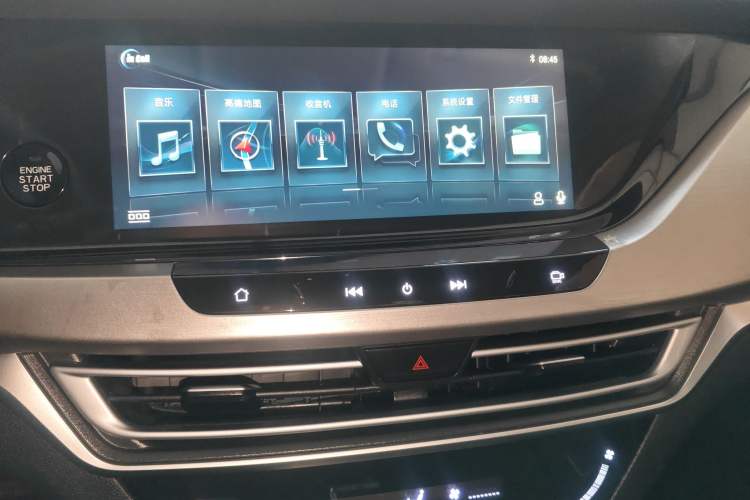 Used CHANGAN CS35PLUS 2018 1.6L Automatic Changlian Edition China V Standard
