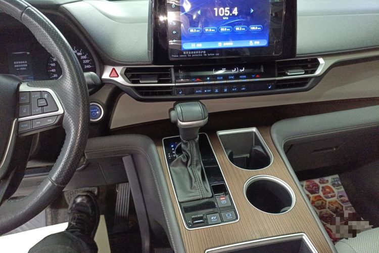 Used Toyota SIENNA 2021 2.5L Hybrid Luxury Edition Audio And AC Panel