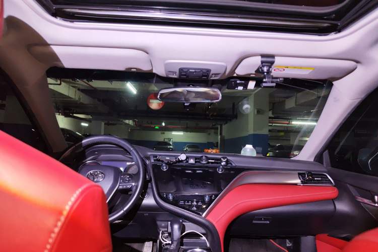 Used Toyota Camry 2019 2.5S FENGSHANG Version China VI Standard
