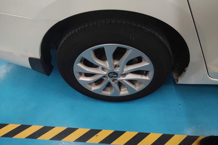 Used Nissan Sylphy 2019 Classic 1.6XL CVT Luxury Edition Right Rear Wheel Hub